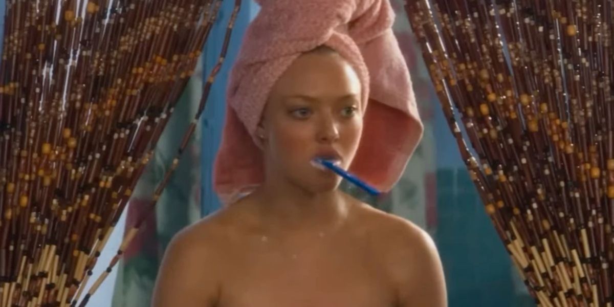 Is it safe to have sex in a pool, hot tub, or in the ocean?